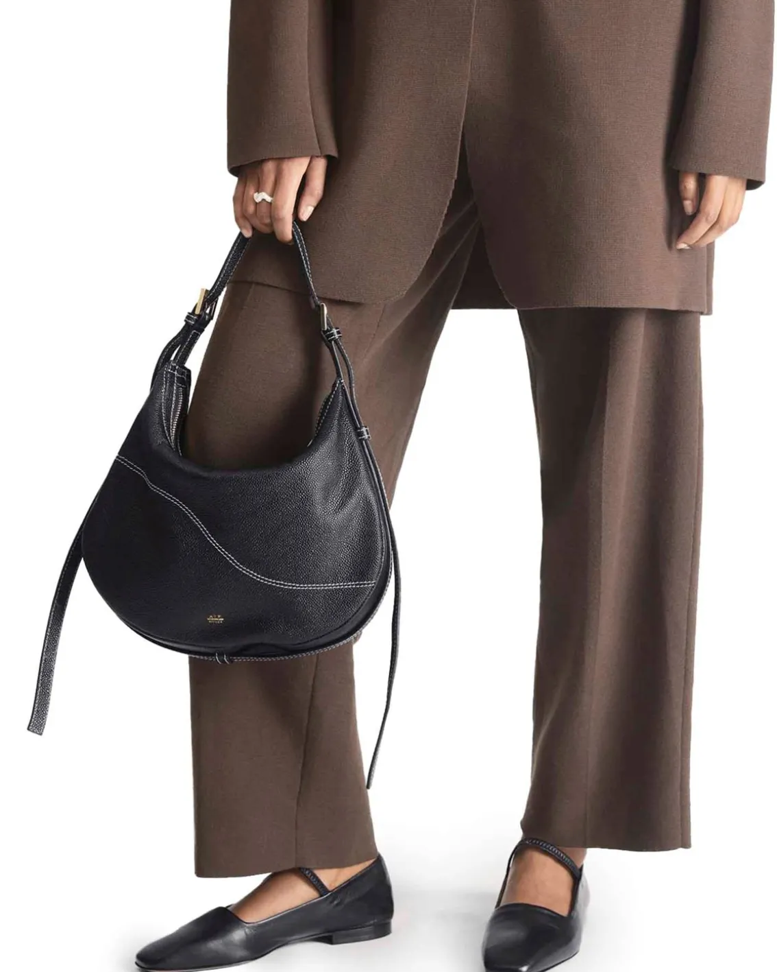 ATP Atelier Liveri Small Hobo Bag Black/Contrast Stitch
