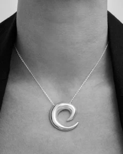 Blue Billie Mini Saturn Necklace Gold