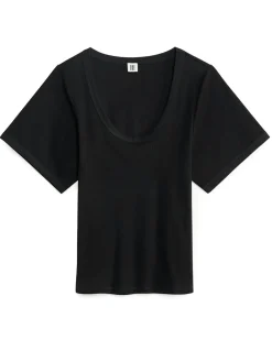 By Malene Birger Lunai T-Shirt Black