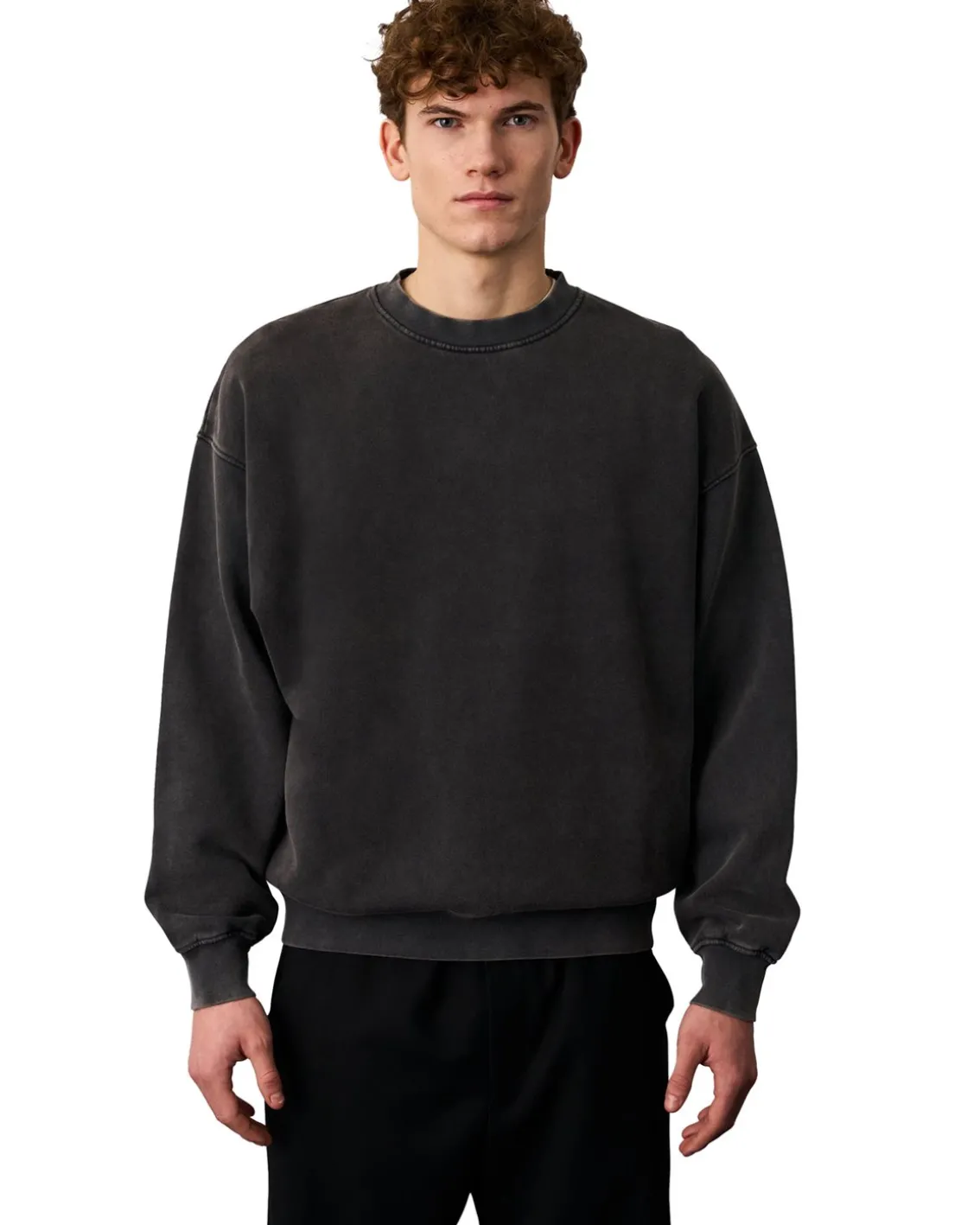 Colorful Standard Organic Oversized Crew Faded Black