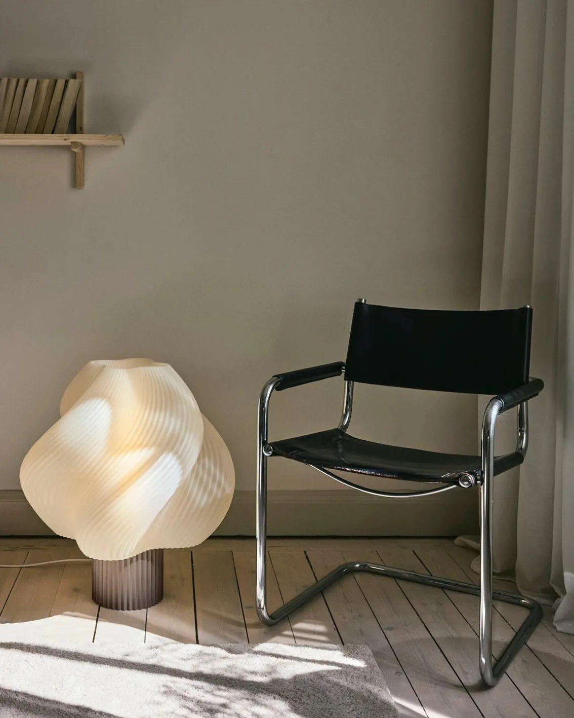 Crème Atelier Soft Serve Lamp Mega Mocha