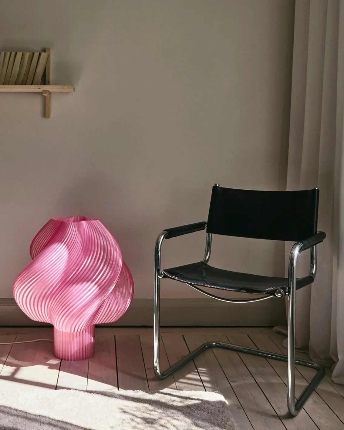 Crème Atelier Soft Serve Lamp Mega Sorbet Rose