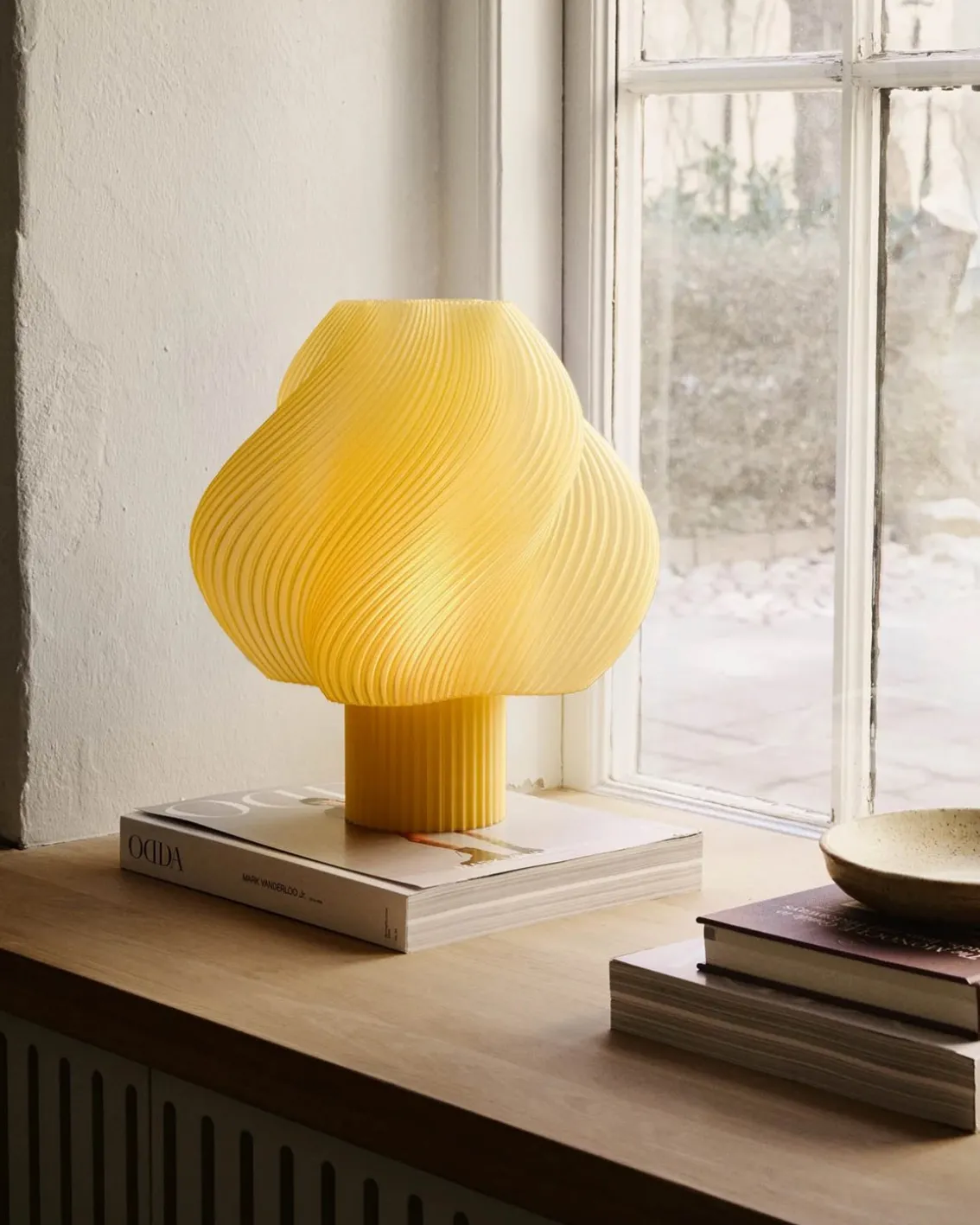 Crème Atelier Soft Serve Table Lamp Grande Sorbet Limoncello