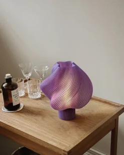 Crème Atelier Soft Serve Table Lamp Regular Sorbet Lavender