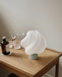 Crème Atelier Soft Serve Table Lamp Regular Matcha