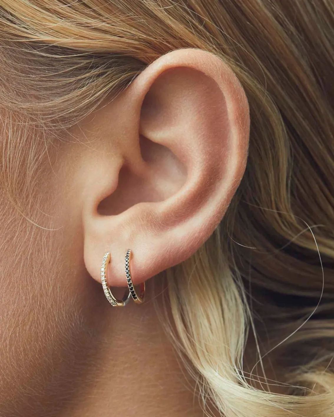 ENNUI Atelier Double Sided Diamond Hoop Black/Yellow Gold