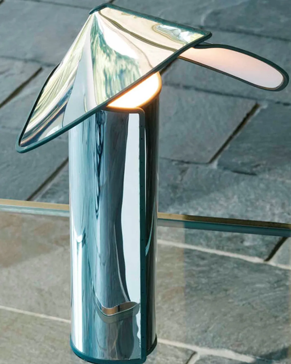 FLOS Chiara Table Lamp Aluminium/Anthracite