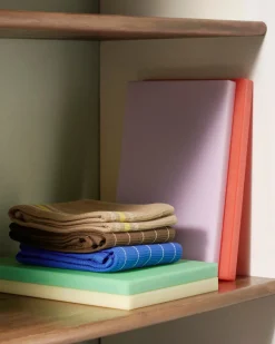 HAY Slice Chopping Board M Light Yellow