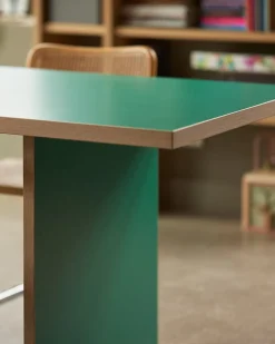 HK Living Dining Table Rectangular 280 Green