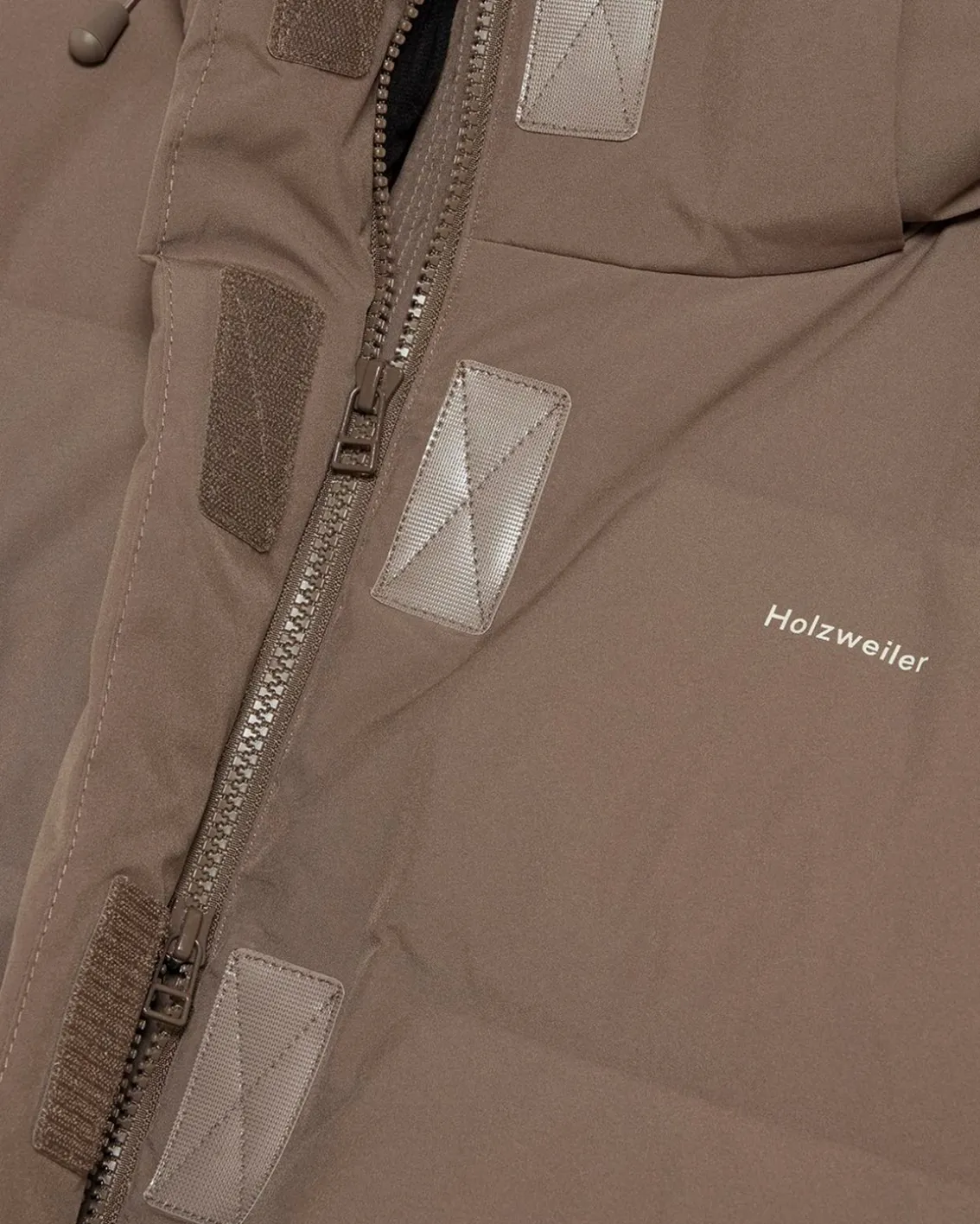 Holzweiler Besseggen Down Jacket Taupe