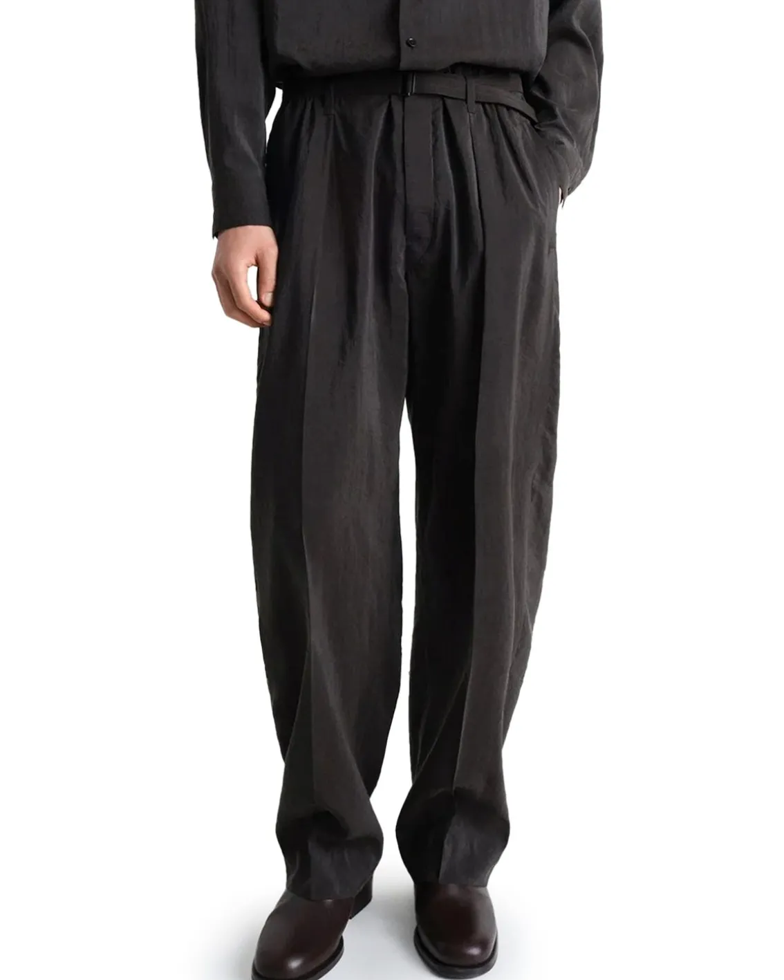 LEMAIRE Belted Relaxed Silk Pants Dark Espresso