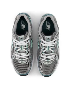New Balance 740 New Spruce