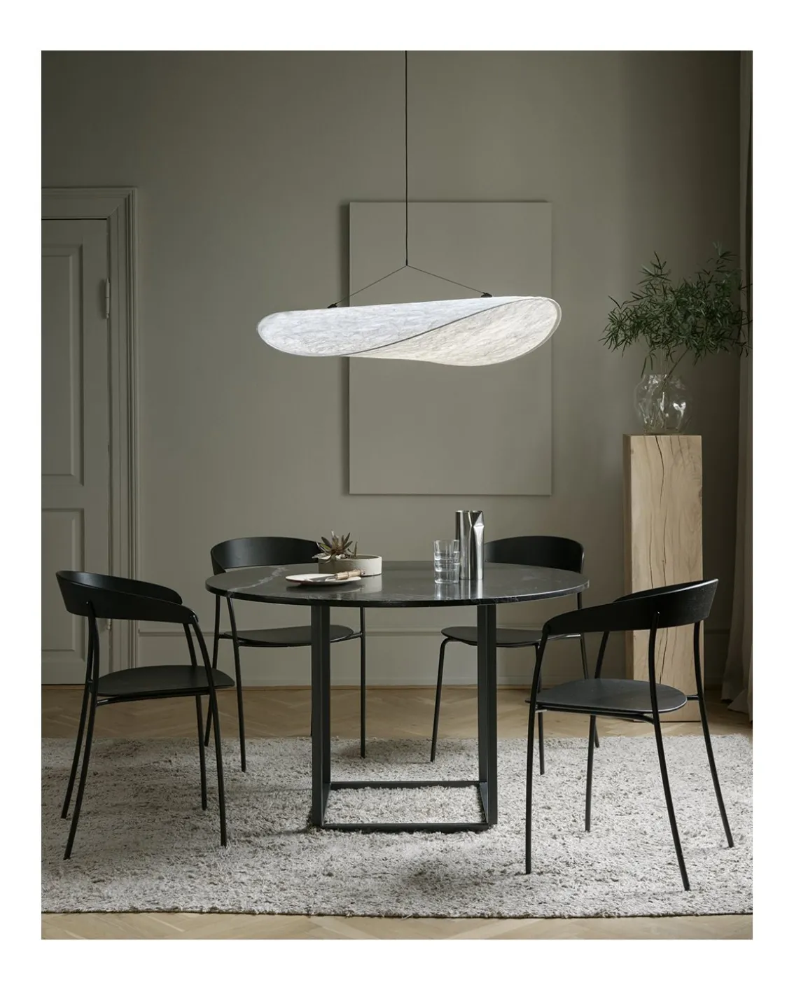 New Works Florence Dining Table Ø120 Black Marquina