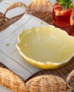 Pick a Poppy Daisy Napkin White