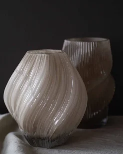 Tell me More Noma Vase Linen