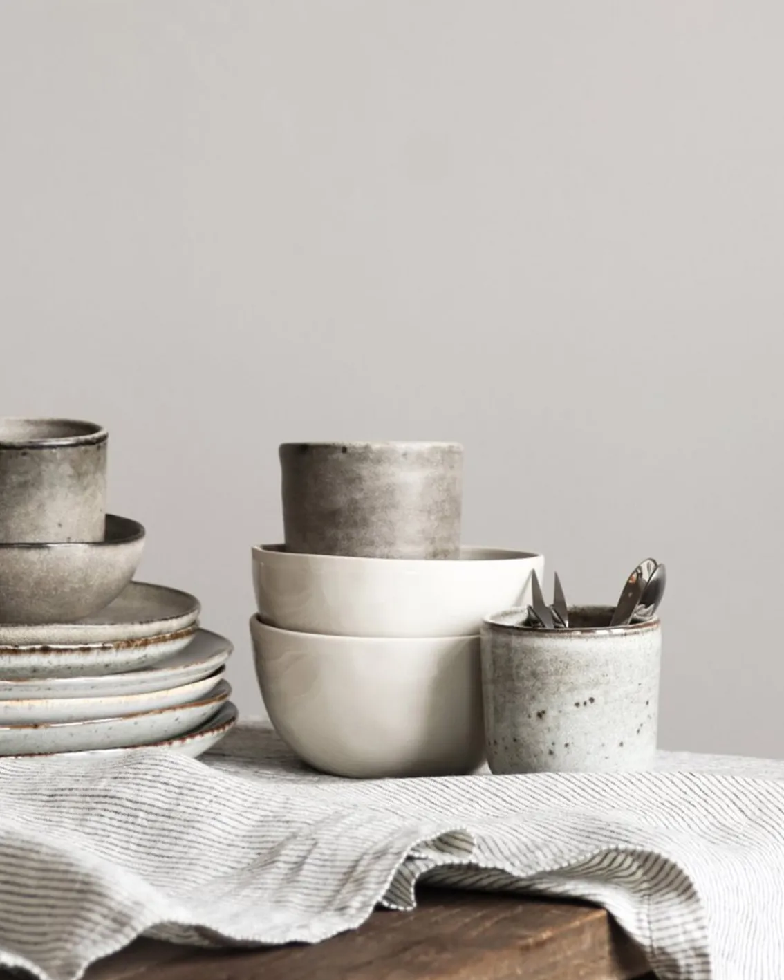 Tell me More Taranto Cup Small Stone Grey