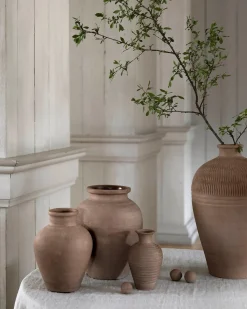 Tell me More Terracina Urn Medium Terracotta