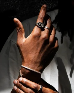 TwoJeys Framed Ring Silver